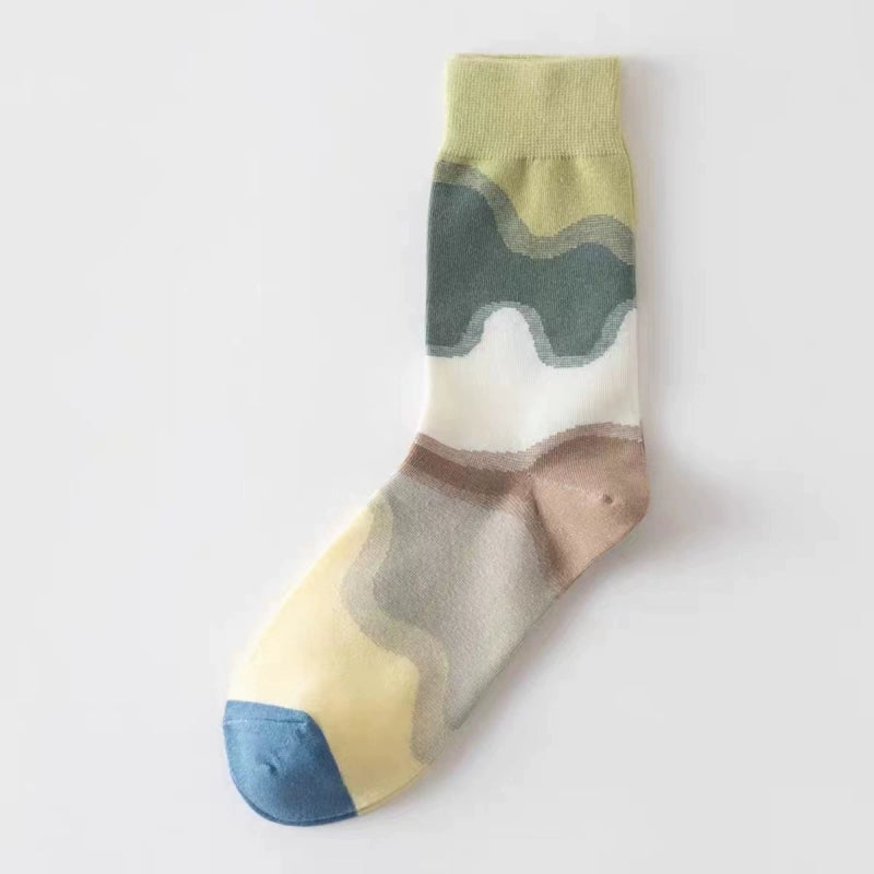 Gradient socks, Korean niche design, cotton socks, personalized oil paintings, Internet celebrity ins, trendy and versatile men's and women's socks